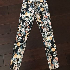 7 For all Mankind Pants